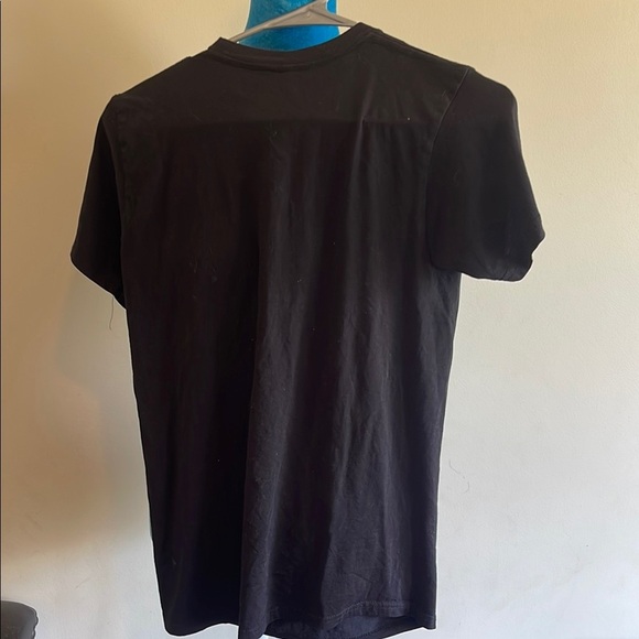 Netflix Black Graphic Tee with Colorful Design - Picture 4 of 4